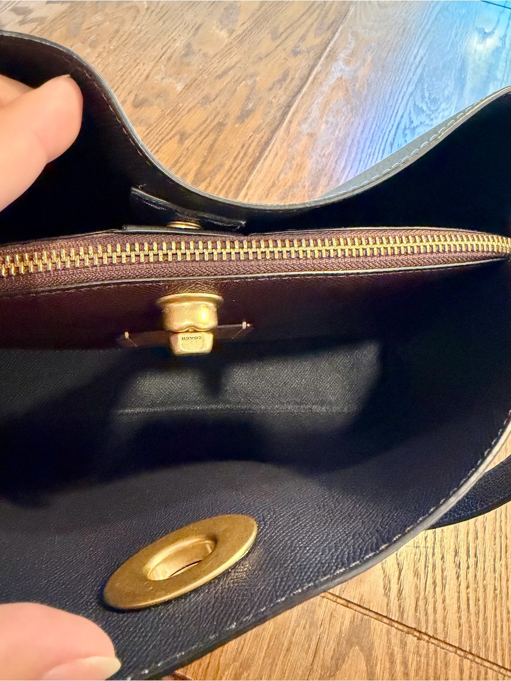 Coach Willow Bucket Leather Shoulder Bag in Denim Blue with Gold Hardware - Picture 5 of 9